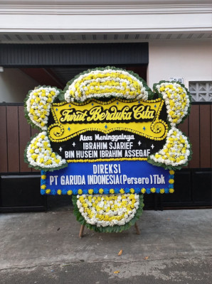 Papan Bunga Duka di Simpang Jernih